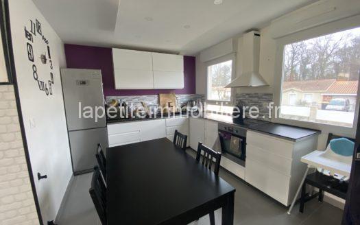 Maison moderne 100 m² à Périssac 33240