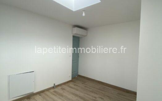 MAISON T4 AVEC GARAGE à Galgon (33133)