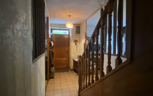 Grande maison de bourg à Périssac 33240