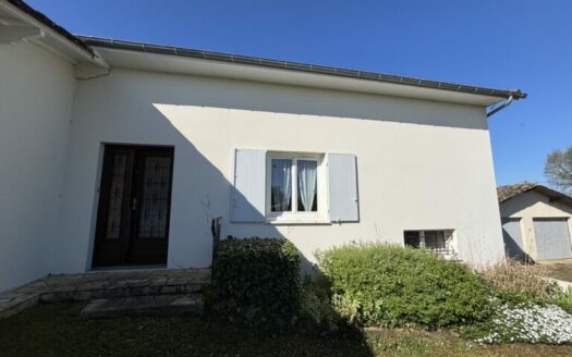 MAISON T5 CENTRE BOURG GALGON 33133